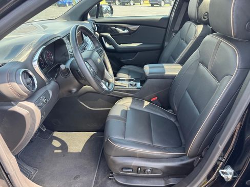 Used 2019 Chevrolet Blazer Premier w/ Sun and Wheels Package AWD/4WD image 6