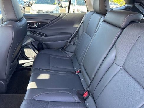 Used 2025 Subaru Outback Limited w/ Popular Package #2 image 18