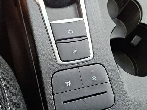 Certified 2023 Ford Escape Active image 24