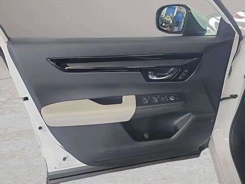 Used 2024 Honda CR-V EX-L image 17