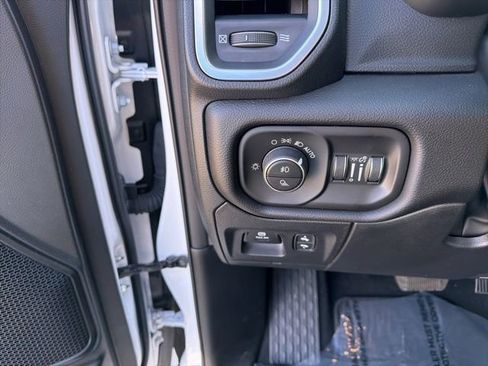 Used 2025 RAM 1500 Big Horn image 19