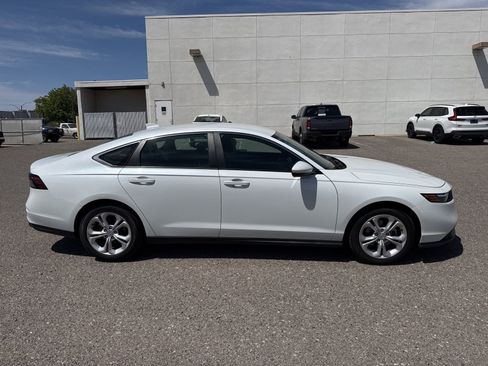Used 2024 Honda Accord LX image 4