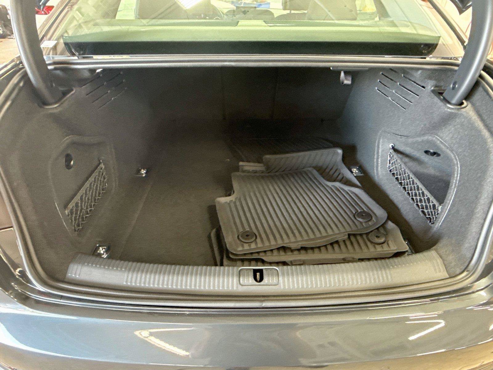 Used 2019 Audi A4 2.0T Premium FWD image 27