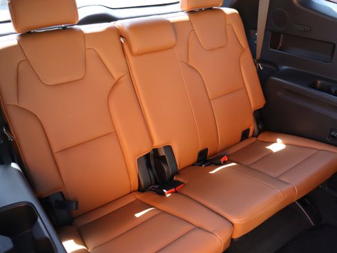 Used 2024 Kia Telluride SX Prestige X-Line AWD/4WD image 38