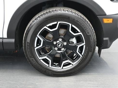 Certified 2025 Ford Bronco Sport Outer Banks w/ Outer Banks Tech Package+ image 25