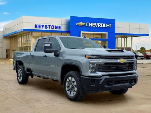 New 2026 Chevrolet Silverado 2500 Custom w/ Custom Value Package AWD/4WD image 1