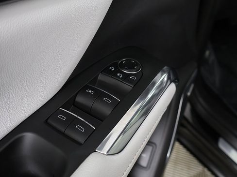 Used 2025 Chevrolet Traverse High Country w/ LPO, Cargo Package image 42