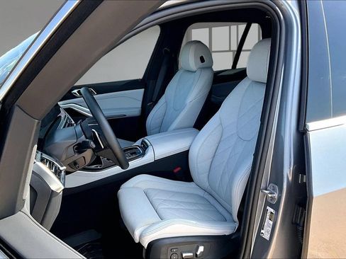 Used 2026 BMW X5 sDrive40i w/ Premium Package RWD image 25