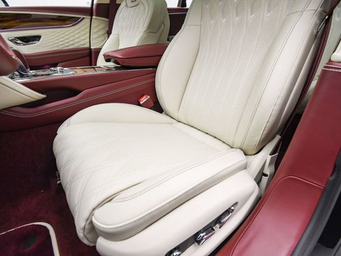 New 2026 Bentley Flying Spur Plug-In Hybrid AWD/4WD image 50