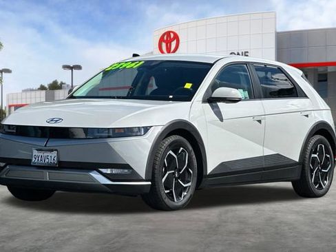 Used 2024 Hyundai Ioniq 5 SE RWD image 9