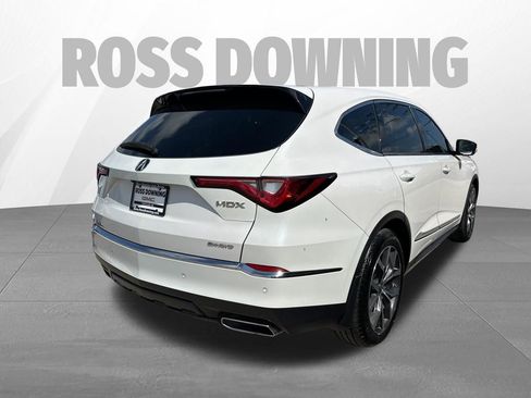 Used 2024 Acura MDX SH-AWD w/ Technology Package image 4