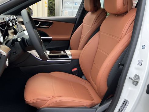 New 2025 Mercedes-Benz C 300 4MATIC Sedan image 11