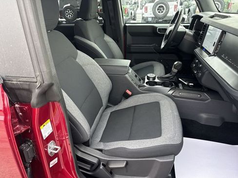 Used 2025 Ford Bronco Big Bend image 27