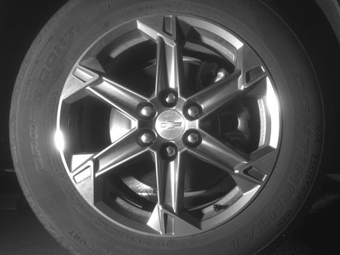 Used 2025 Chevrolet Blazer LT FWD image 13
