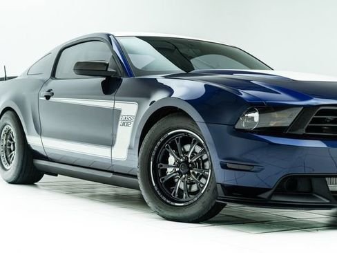 Used 2012 Ford Mustang Boss 302 w/ Boss 302 Accessory Pkg RWD image 3