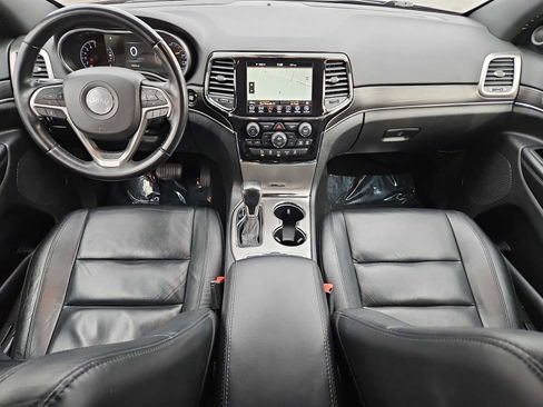 Used 2022 Jeep Grand Cherokee Limited image 16