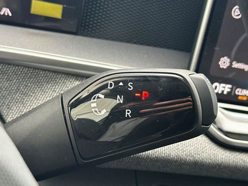 New 2026 Volkswagen Tiguan S AWD/4WD image 20