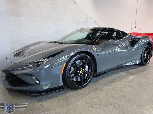 Used 2022 Ferrari F8 Tributo RWD image 48