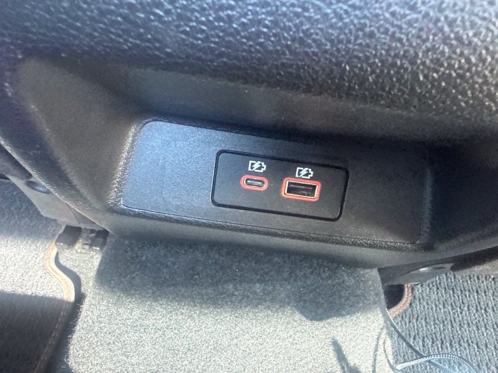 Used 2019 Nissan Altima 2.0 SR FWD image 16