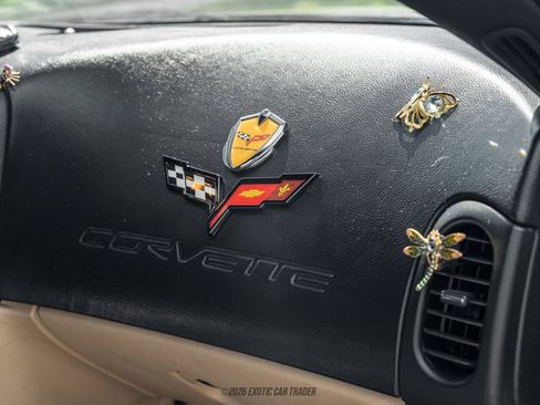 Used 2008 Chevrolet Corvette Coupe w/ Preferred Equipment Group RWD image 22