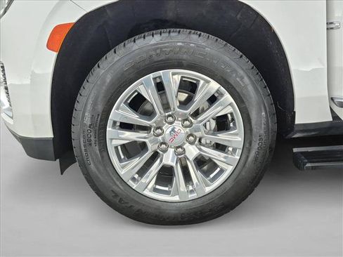Used 2021 GMC Yukon XL Denali AWD/4WD image 26
