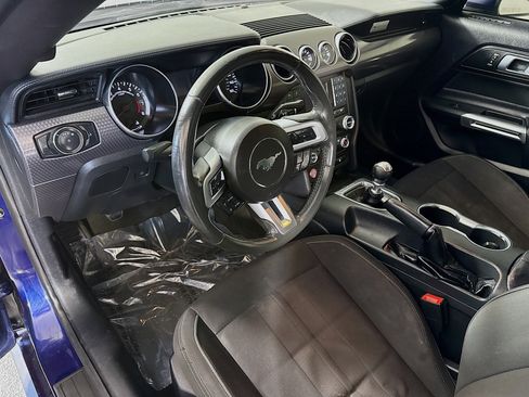 Used 2018 Ford Mustang Coupe w/ Ecoboost Performance Package image 23