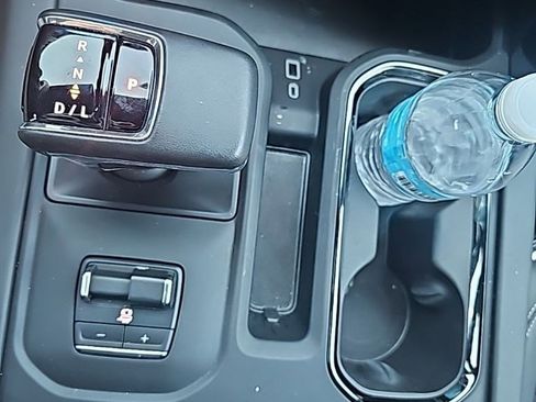 Certified 2024 GMC Sierra 1500 AT4X w/ AT4X AEV Edition image 18