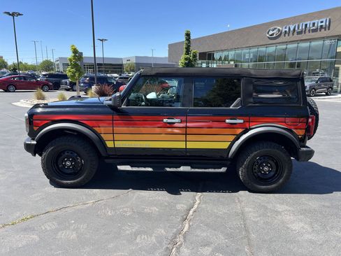 Used 2025 Ford Bronco Big Bend w/ Black Diamond Package AWD/4WD image 12