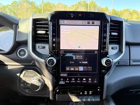 New 2026 RAM 1500 4x4 Crew Cab image 19