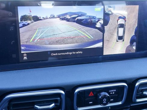 New 2026 Nissan Sentra SR image 4