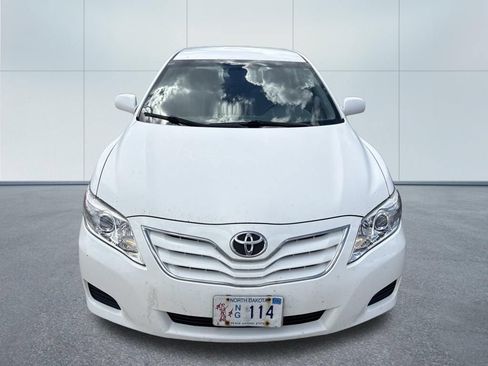 Used 2011 Toyota Camry LE w/ Fleet Convenience Pkg FWD image 8
