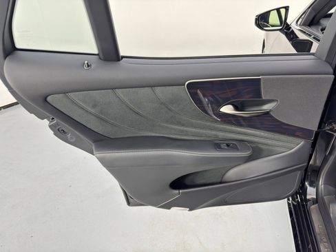 Used 2018 Lexus LS 500 AWD image 45