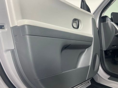 Used 2025 Hyundai Ioniq 5 SEL image 25