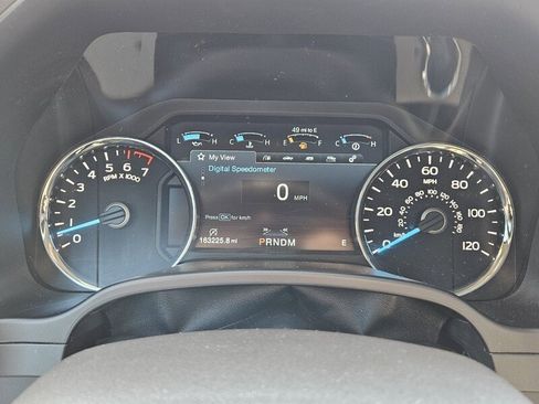 Used 2020 Ford F150 Lariat image 26