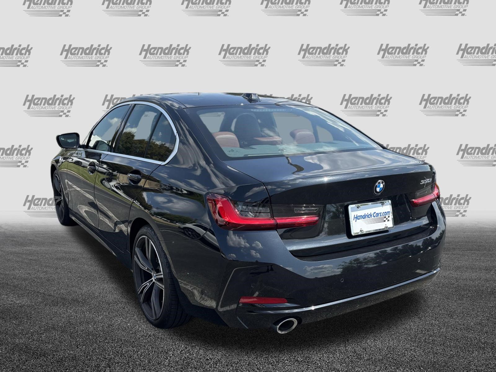 Used 2024 BMW 330i Sedan w/ Premium Package RWD image 8
