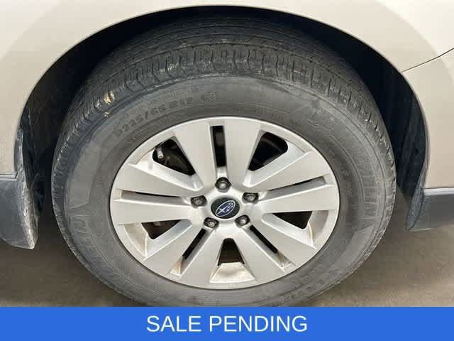 Used 2016 Subaru Outback 2.5i Premium AWD/4WD image 5