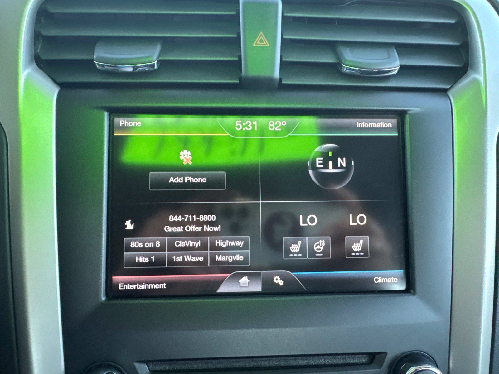 Used 2016 Ford Fusion SE w/ Equipment Group 202A FWD image 28