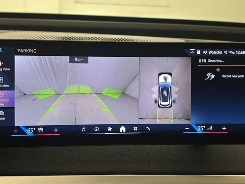 Used 2025 BMW iX xDrive50 image 18