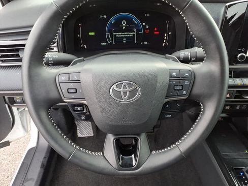 Certified 2025 Toyota Camry SE image 20