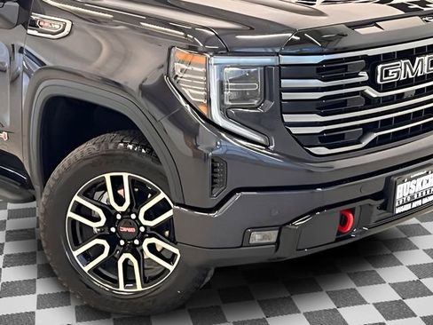 Certified 2026 GMC Sierra 1500 AT4 w/ AT4 Premium Package AWD/4WD image 36