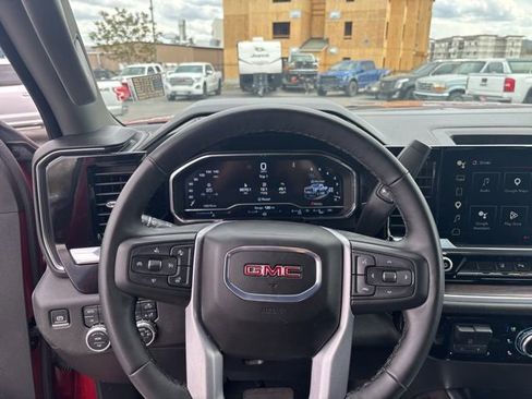 Used 2025 GMC Sierra 3500 SLT w/ SLT Premium Package AWD/4WD image 19