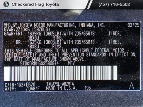 Certified 2025 Toyota Highlander XLE image 22