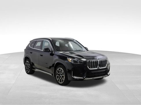Used 2025 BMW X1 xDrive28i w/ Technology Package image 7