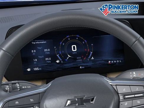 New 2026 Chevrolet Equinox ACTIV w/ Safety and Technology Package AWD/4WD image 18