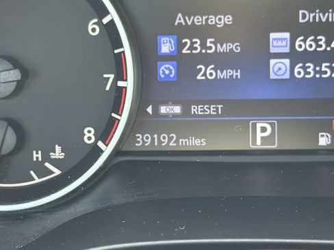 Used 2023 Nissan Maxima SR w/ Sport Mat Group FWD image 32