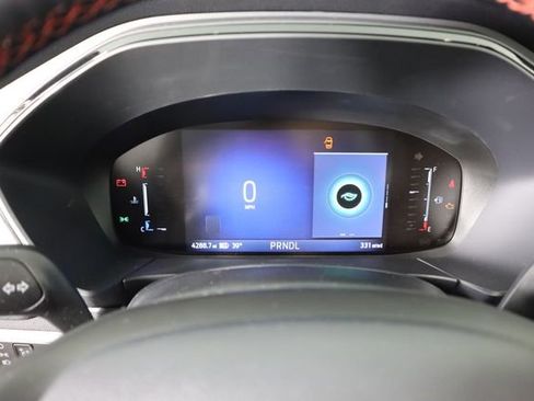 Certified 2025 Ford Escape ST-Line w/ Tech Pack #1 AWD/4WD image 34