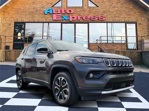 Used 2022 Jeep Compass Limited AWD/4WD image 1