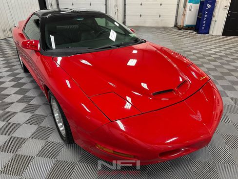 Used 1994 Pontiac Firebird Formula RWD image 5