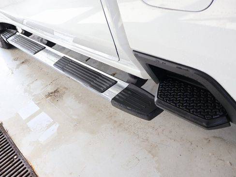 New 2025 GMC Sierra 2500 Denali w/ Denali Reserve Package image 10