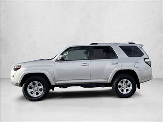 Used 2024 Toyota 4Runner SR5 AWD/4WD video 4